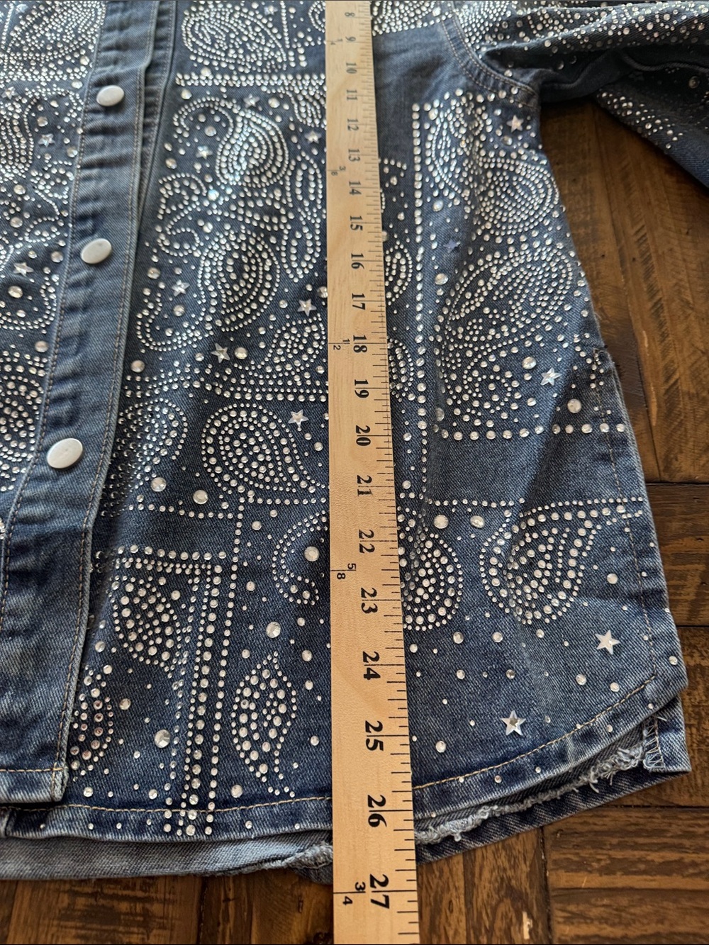 NWT Balboa Embellished Indigo Denim Jacket - Size Large - Picture 9 of 11